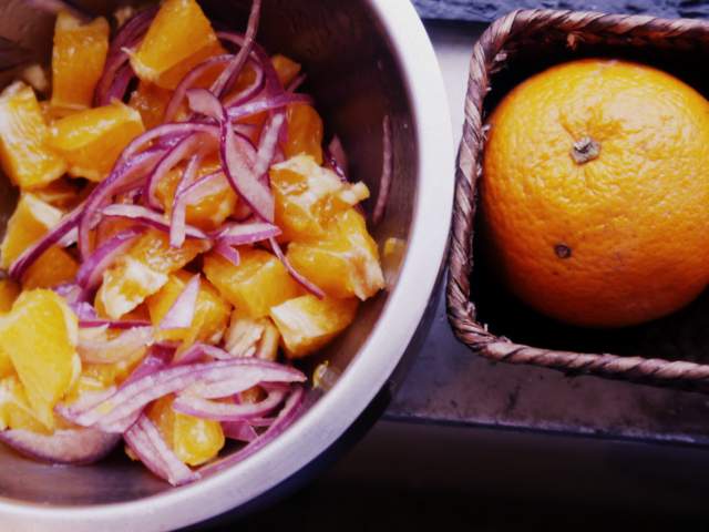 Ensalada naranja y cebolla