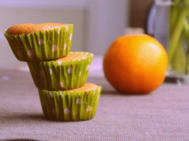 magdalenas de naranja y canela