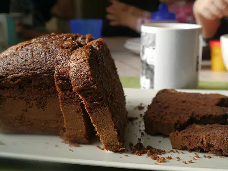 Budín de chocolate ¡con sorpresa! - Paulina Cocina