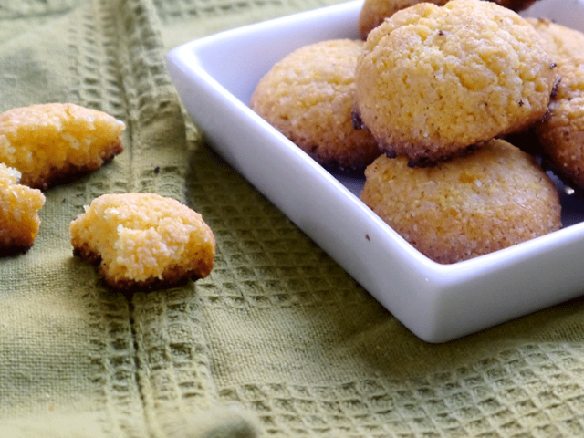 galletitas de polenta y naranja