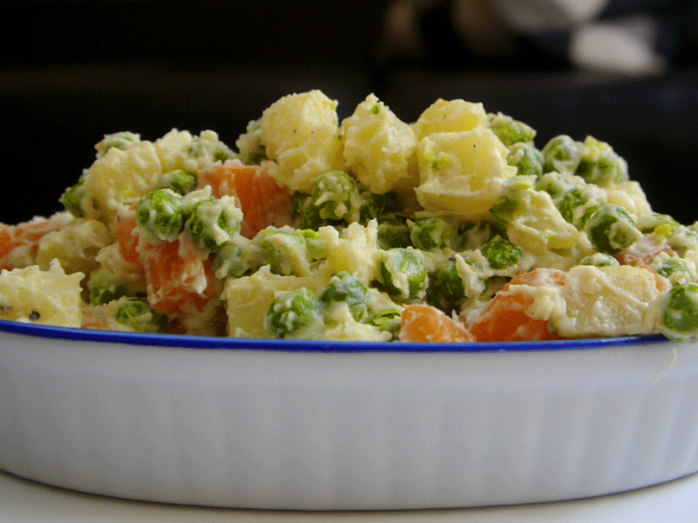 Ensalada rusa: receta fácil y nivel Dios!