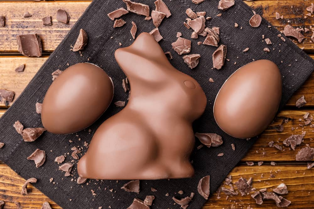 huevos de pascua de chocolate caseros