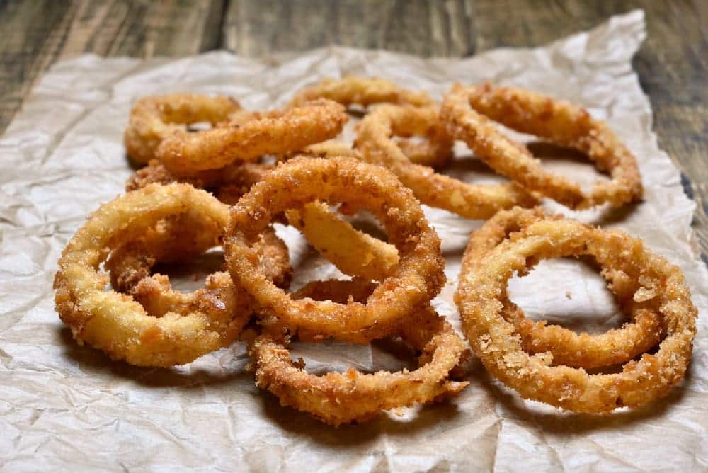 como hacer aros de cebolla fritos
