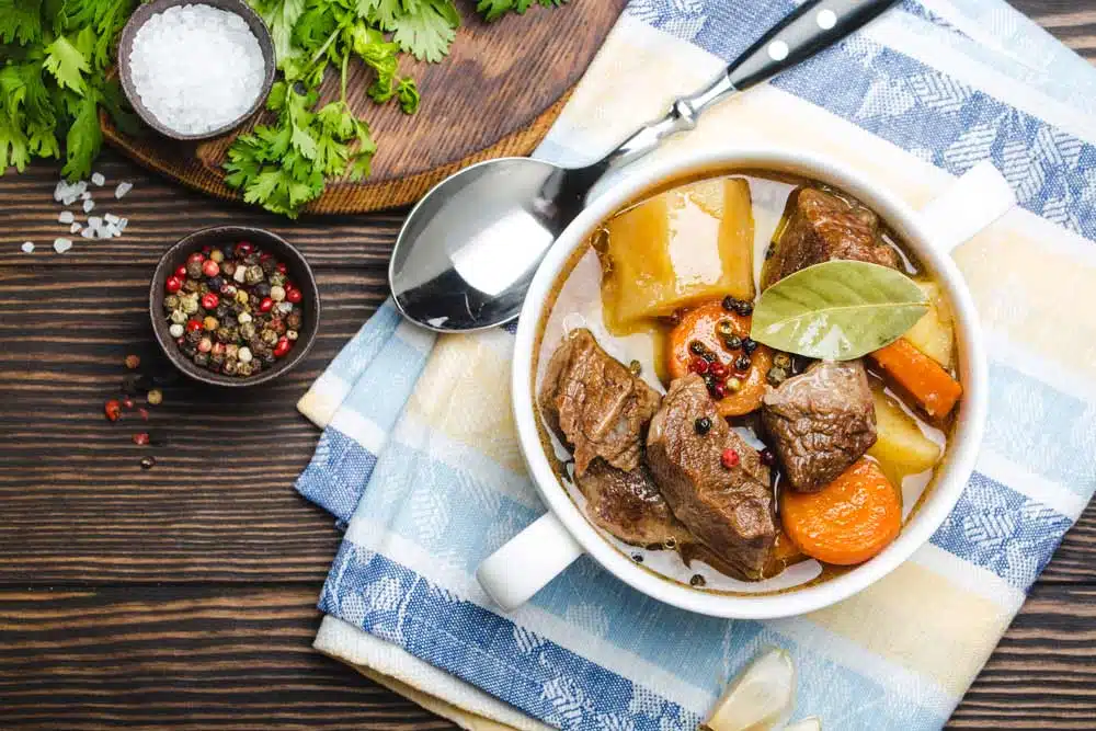 Receta del caldo de res