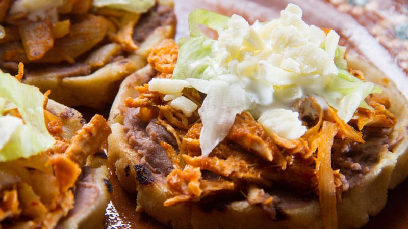 How to make chicken tinga in 6 steps