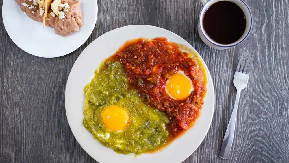 Huevos Divorciados Mexicanos en 4 Pasos - Paulina Cocina