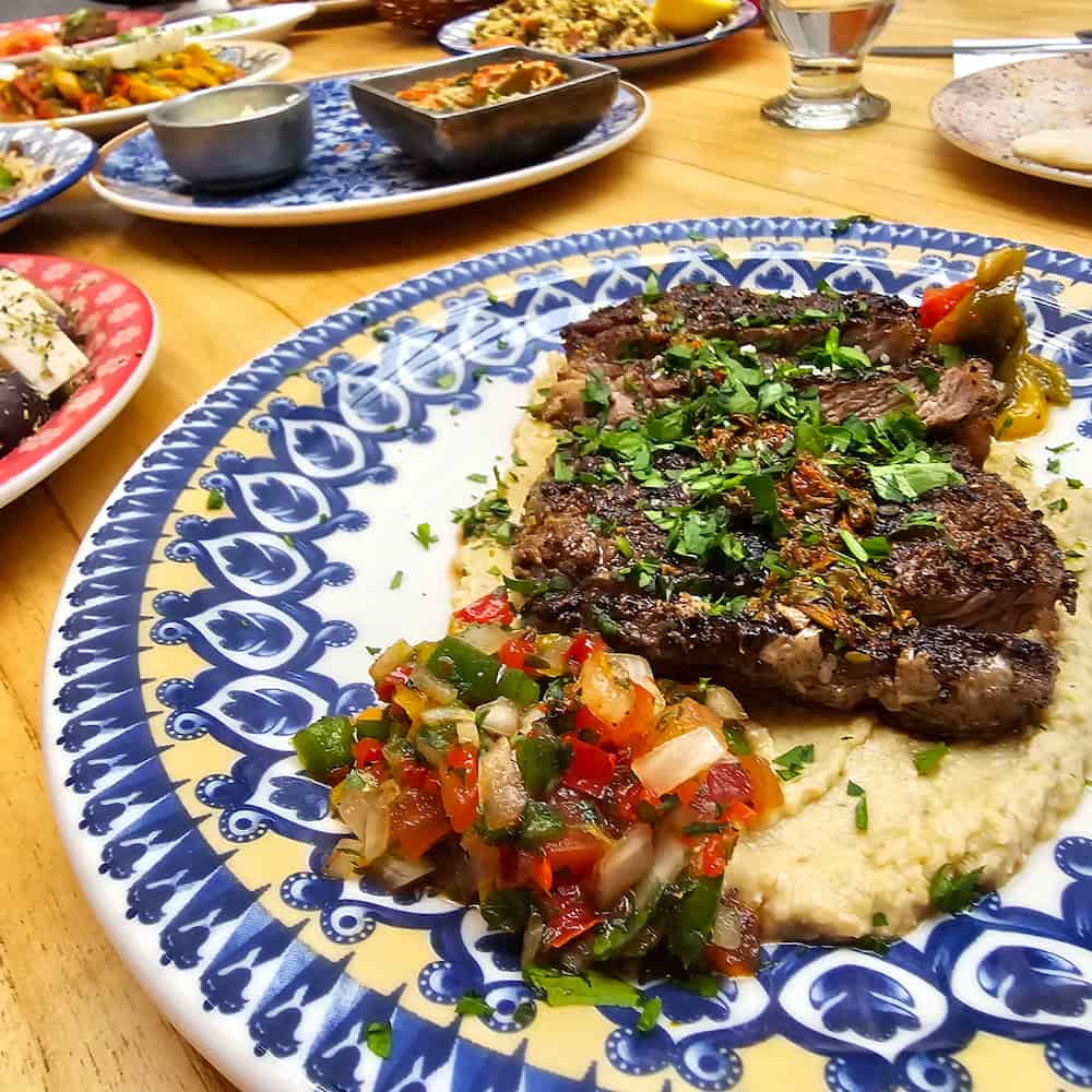 comida de restaurante eretz