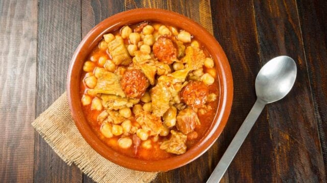 callos con garbanzos fácil