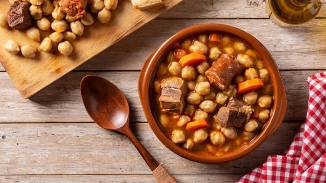 receta de guiso con garbanzos