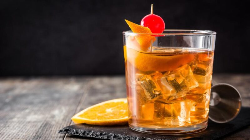 coctel old fashioned