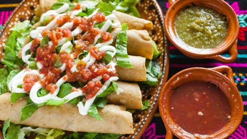 como hacer flautas de pollo