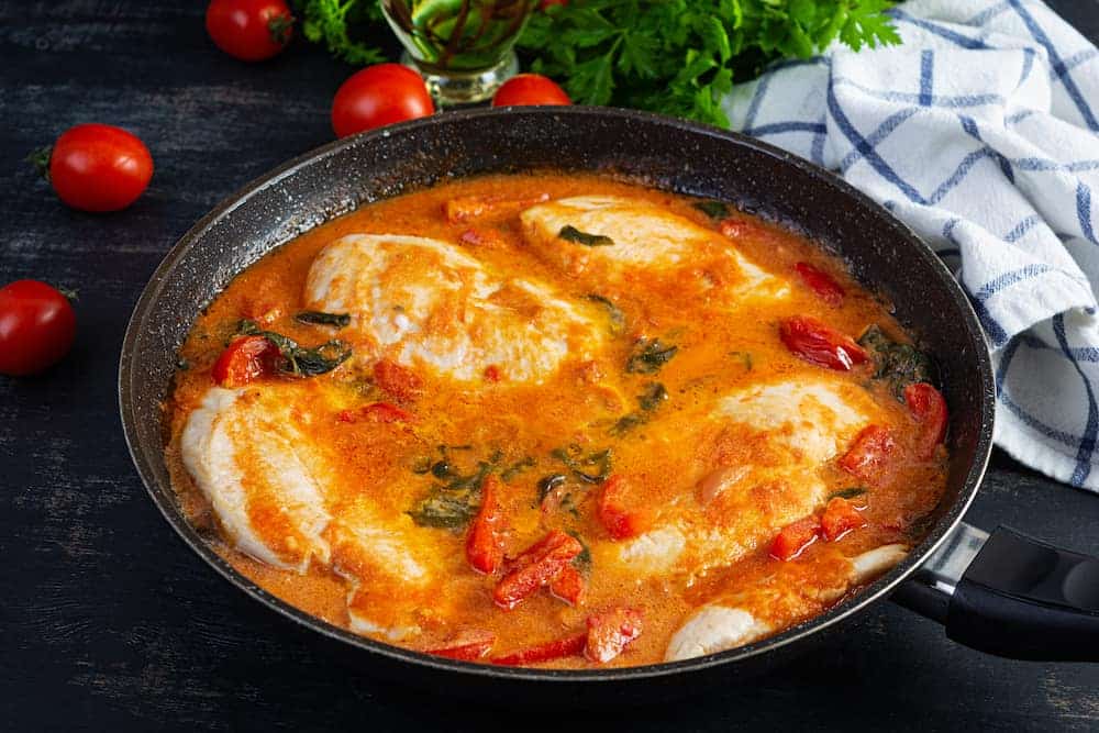 pollo en salsa paso a paso