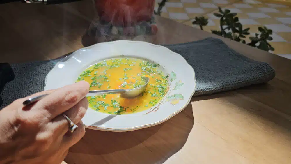 sopa de arroz blanco