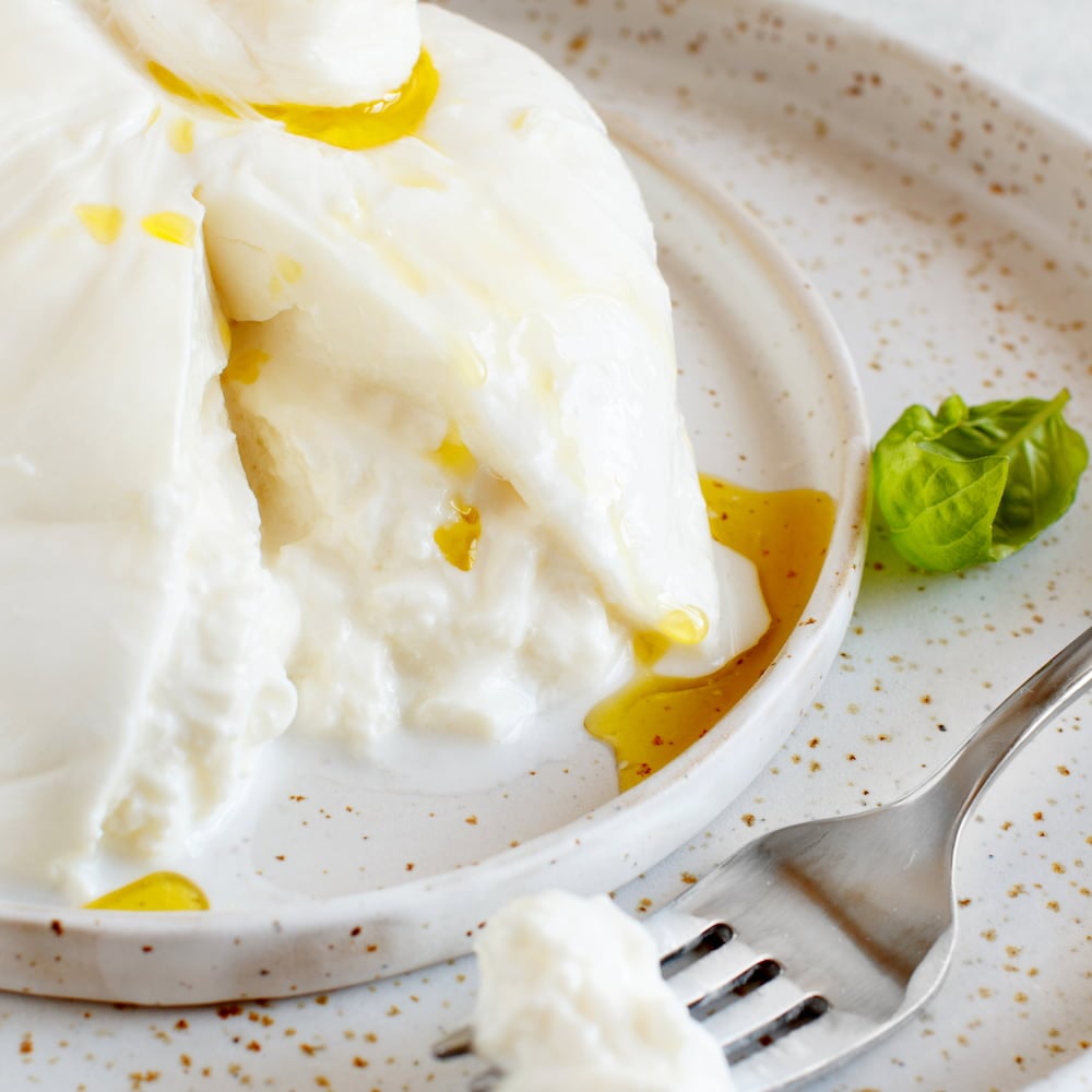 stracciatella cheese casero